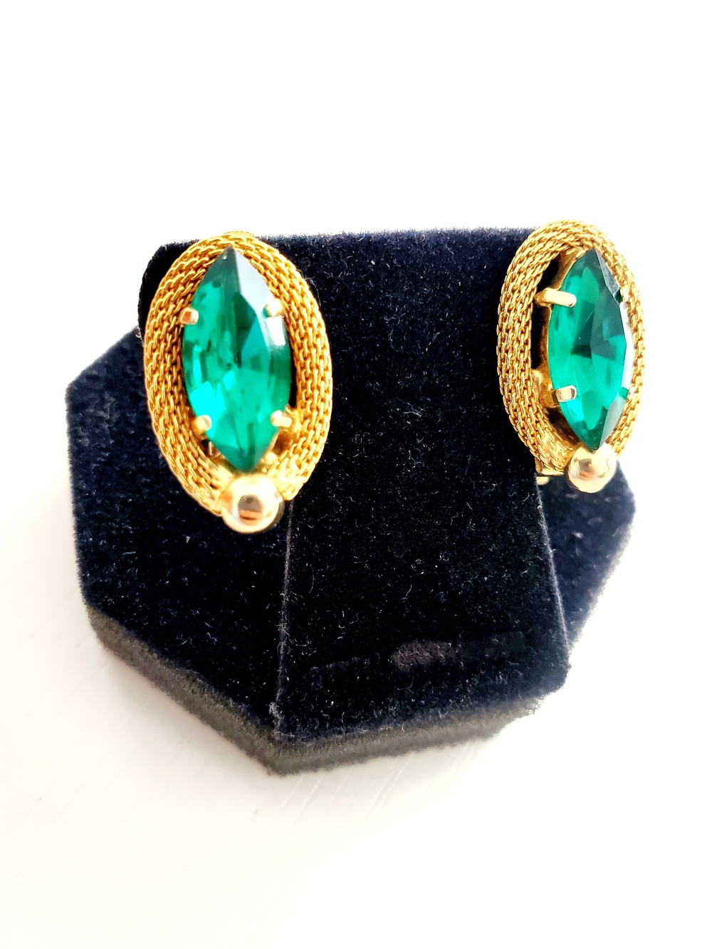 Gold-Tone Emerald Green Marquise Crystal Stud Earrings - Vintage